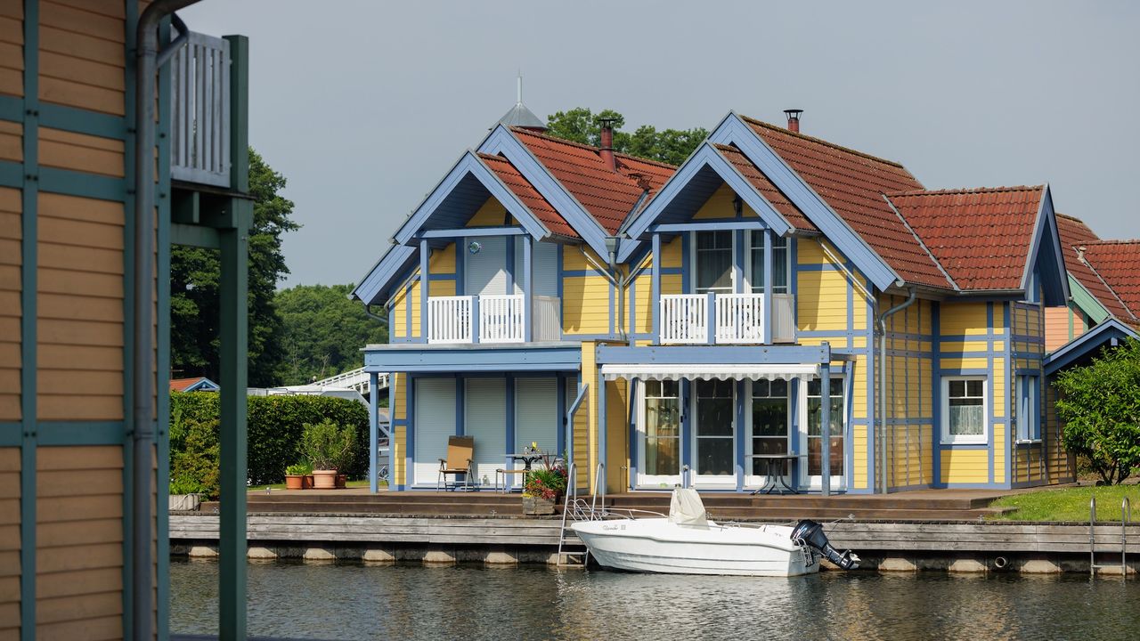 AreaSummer1KM AreaSummer1KM